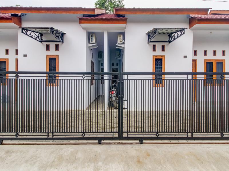 OYO 91005 Cottage Putra Mutun Beach - Genel