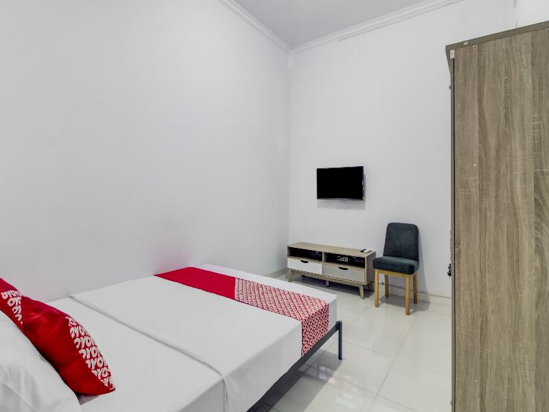 OYO 91005 Cottage Putra Mutun Beach - Oda
