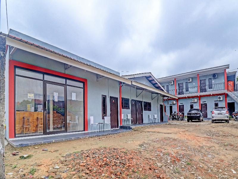 Steze Guesthouse Syariah Telanaipura by ZUZU - Genel