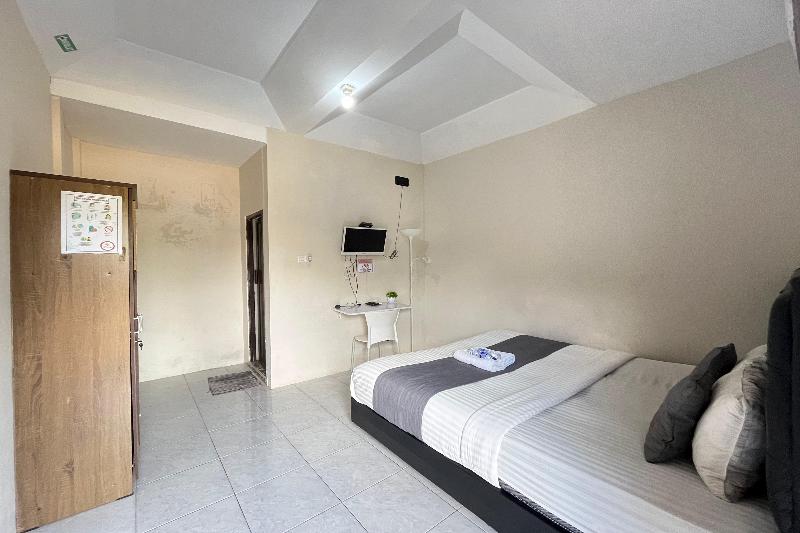 Steze Guesthouse Syariah Telanaipura by ZUZU - Oda
