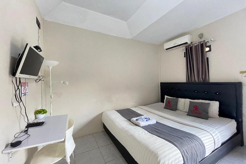 Steze Guesthouse Syariah Telanaipura by ZUZU - Oda
