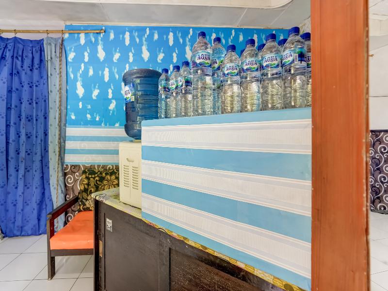 SPOT ON 91060 Villa Wijaya Homestay - Lobi