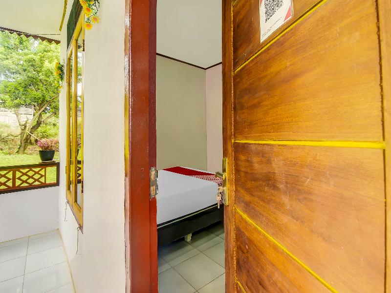 OYO Homes 91101 Homesstay Desa Wisata Marinsow - Oda