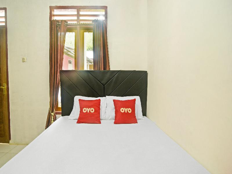 OYO Homes 91101 Homesstay Desa Wisata Marinsow - Oda