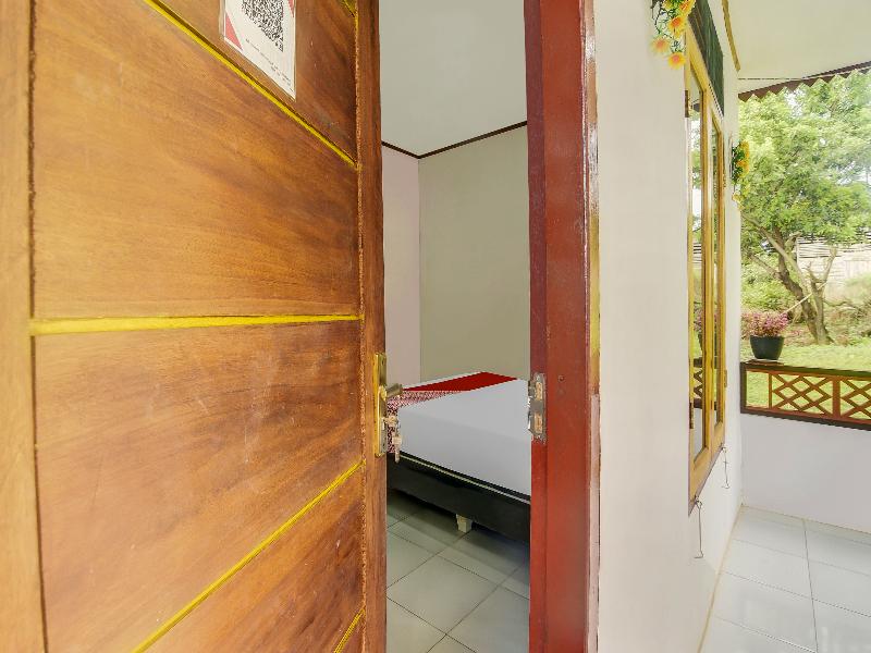 OYO Homes 91101 Homesstay Desa Wisata Marinsow - Oda