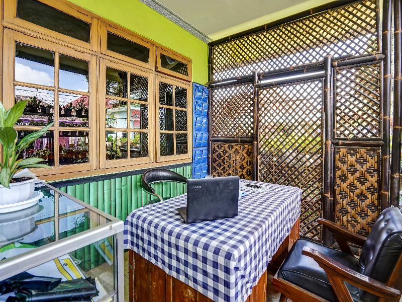 OYO Homes 91103 Desa Wisata Lembah Gunung Tumpeng - Lobi