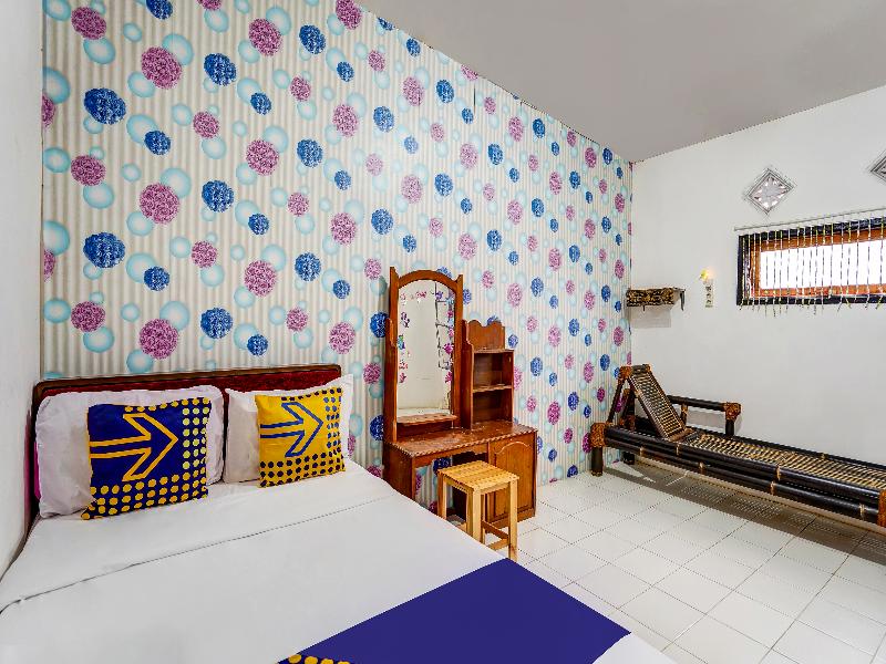 OYO Homes 91103 Desa Wisata Lembah Gunung Tumpeng - Oda
