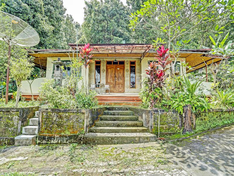 OYO Homes 91094 Desa Wisata Banyuatis - Genel