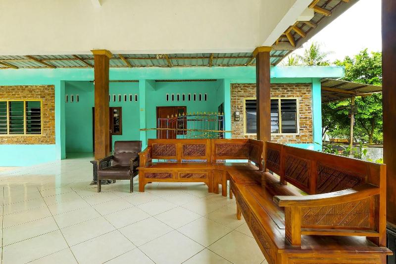 OYO Homes 91119 Desa Wisata Brajan - Lobi