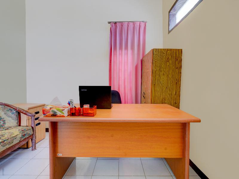 SPOT ON 91116 Pelangi Residence Syariah - Lobi