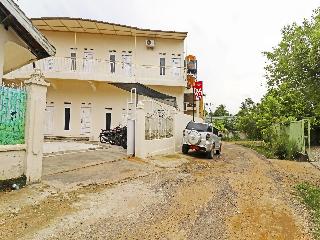 OYO 91129 D'ta Kost Syariah otel fotoğrafı