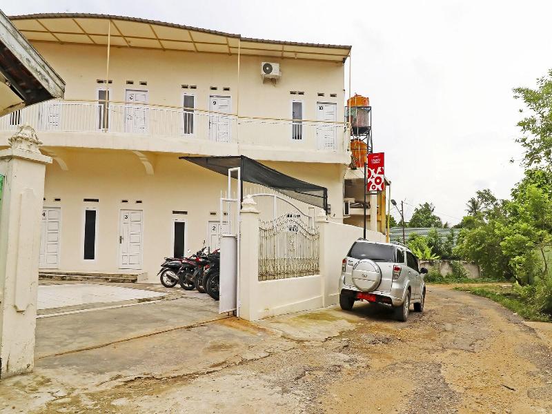 OYO 91129 D'ta Kost Syariah - Genel