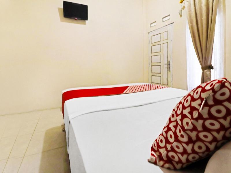 OYO 91129 D'ta Kost Syariah - Oda