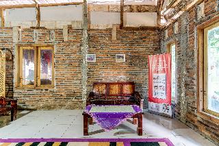OYO Homes 91157 Desa Wisata Bendosari Kendal fotoÄŸrafÄ±