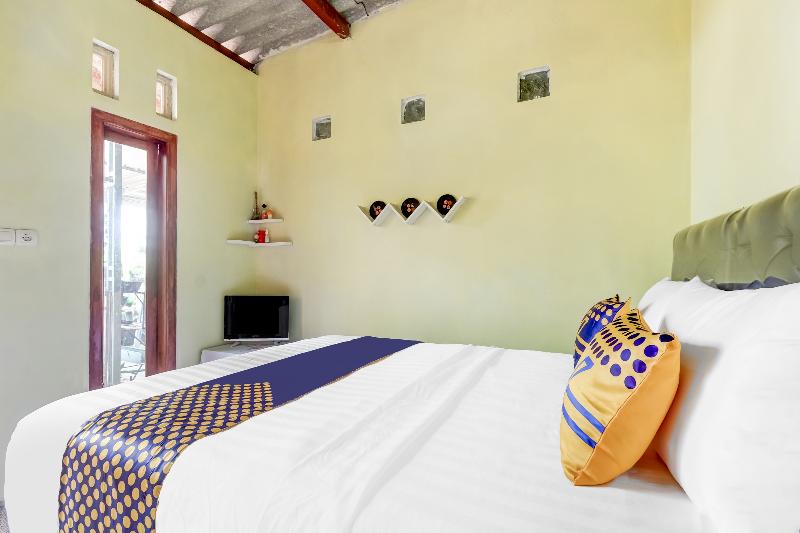 OYO Homes 91157 Desa Wisata Bendosari Kendal - Oda