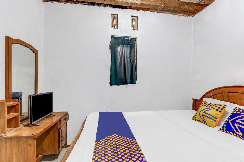 OYO Homes 91157 Desa Wisata Bendosari Kendal - Oda