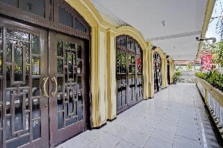 OYO 91198 Hotel Mahkota 2 Lamongan fotoÄŸrafÄ±