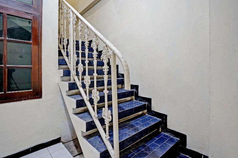 OYO 91198 Hotel Mahkota 2 Lamongan - Lobi