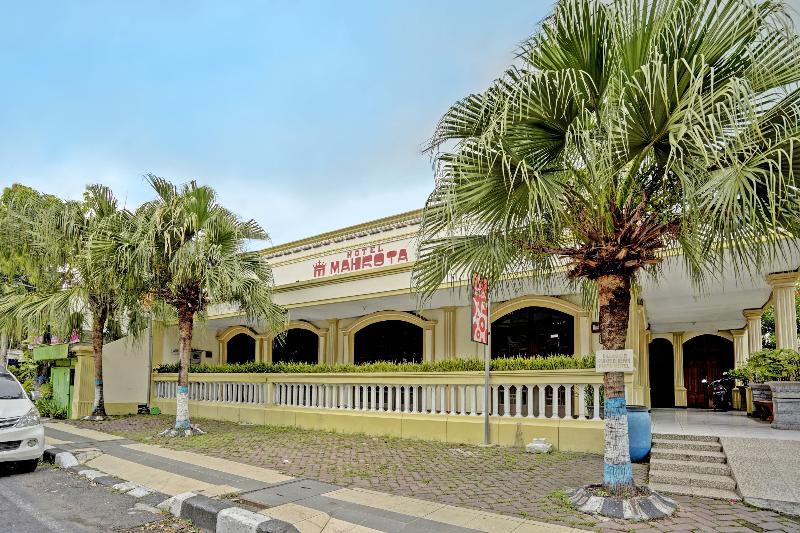 OYO 91198 Hotel Mahkota 2 Lamongan - Genel