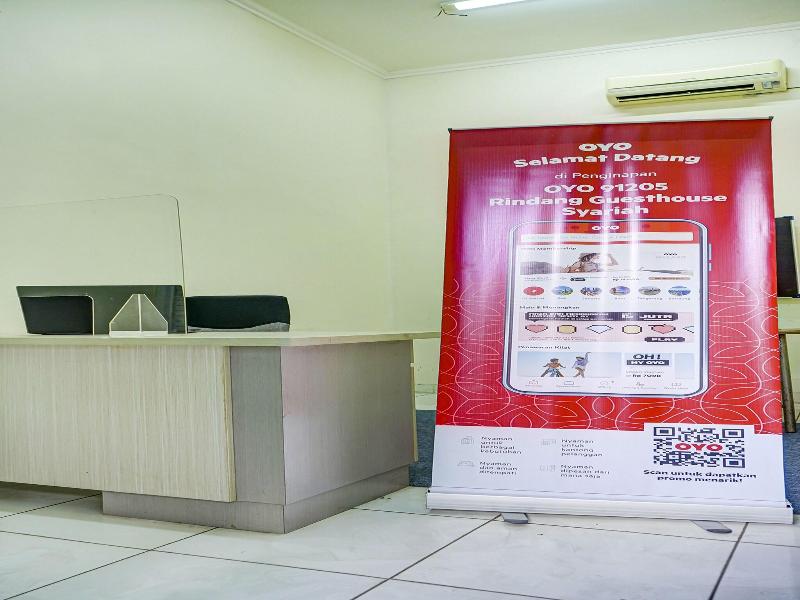 SPOT ON 91205 Rindang Guesthouse Syariah - Lobi
