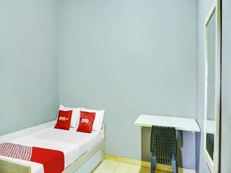 SPOT ON 91205 Rindang Guesthouse Syariah - Oda