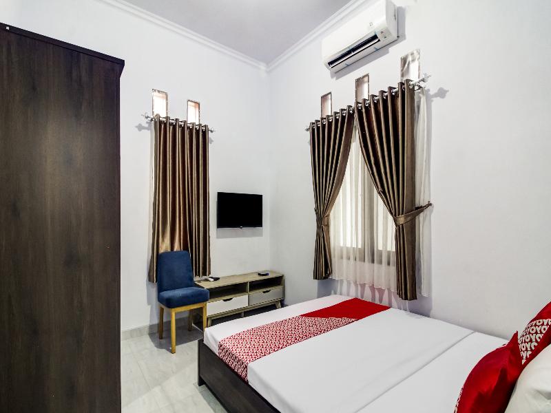 Bina Syariah Guest House - Oda