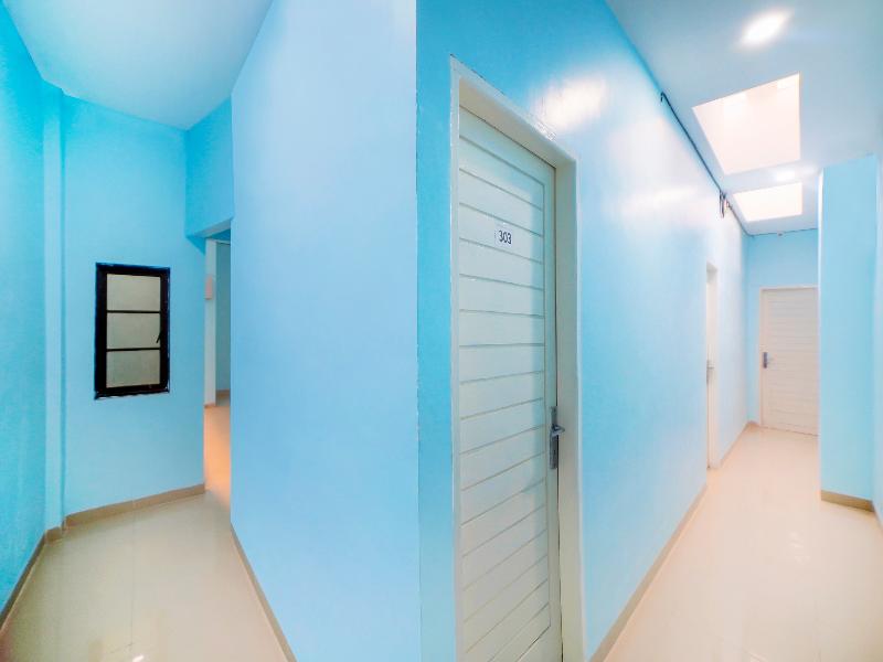 OYO 91283 Sg Premium Guest House - Lobi