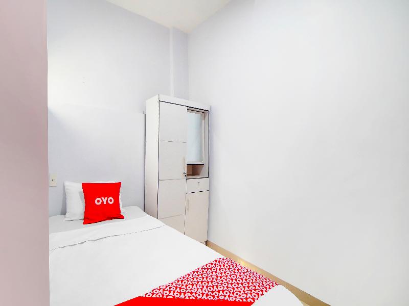 OYO 91283 Sg Premium Guest House - Oda