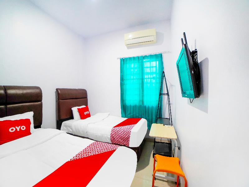 OYO 91283 Sg Premium Guest House - Oda