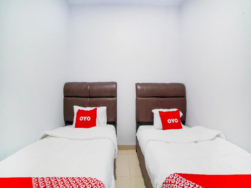OYO 91283 Sg Premium Guest House - Oda
