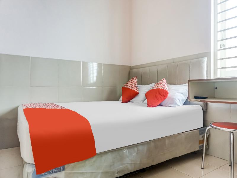 Hh Guest House Makassar - Oda