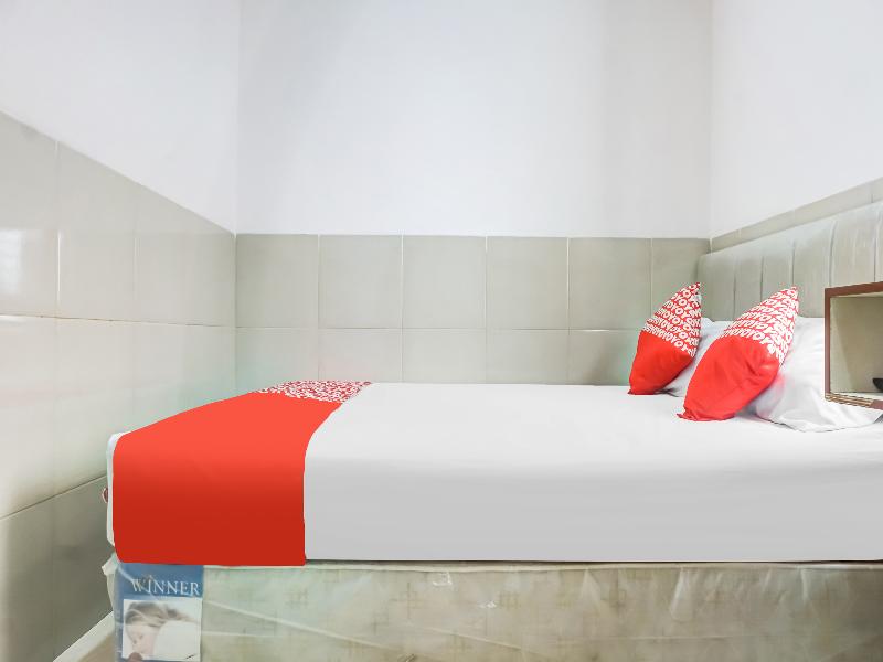 Hh Guest House Makassar - Oda