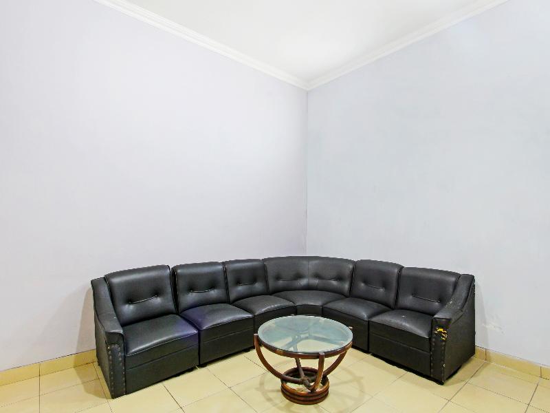 OYO 91315 Homestay Al Maidah - Lobi