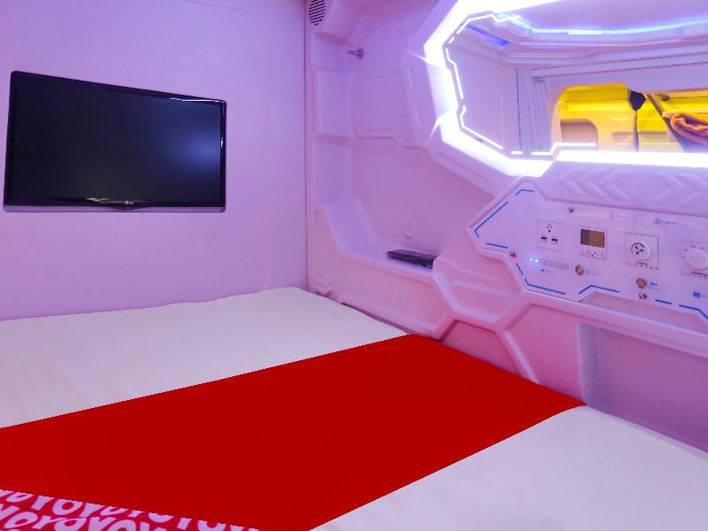 Hotel O Fiducia Capsule Hotel - Oda