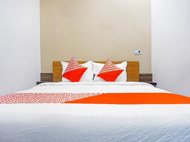 Capital O 91331 Hotel Grand Saota Soppeng - Oda