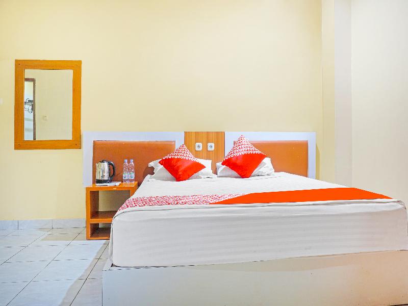 Capital O 91331 Hotel Grand Saota Soppeng - Oda