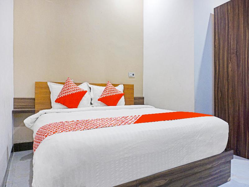 Capital O 91331 Hotel Grand Saota Soppeng - Oda