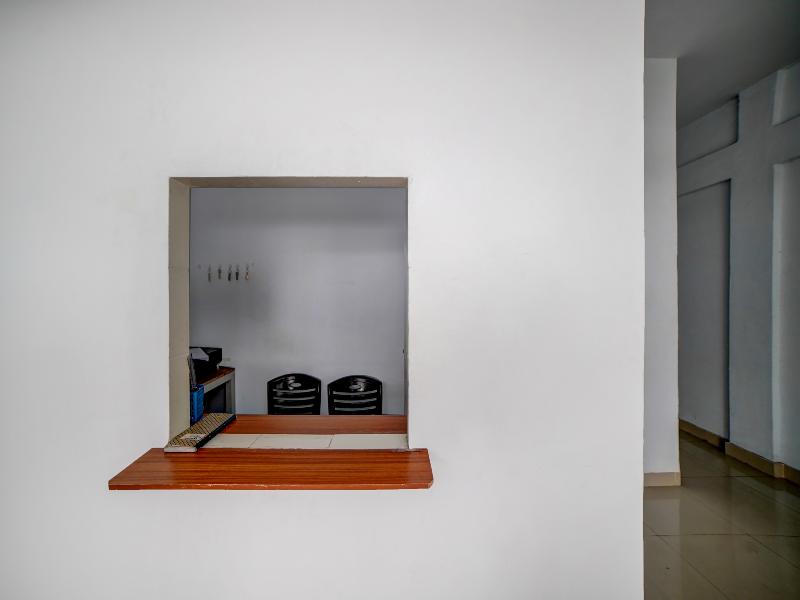 OYO 90994 Ada Guest House - Lobi