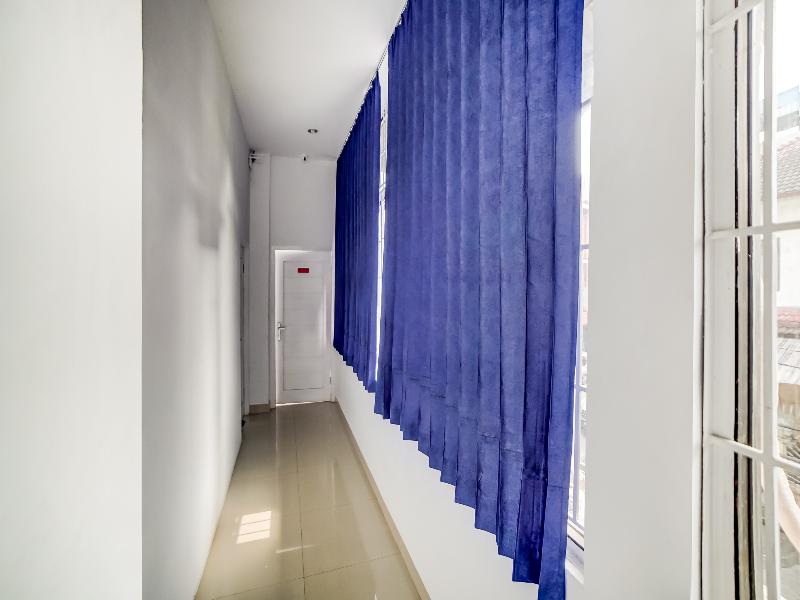 OYO 90994 Ada Guest House - Lobi