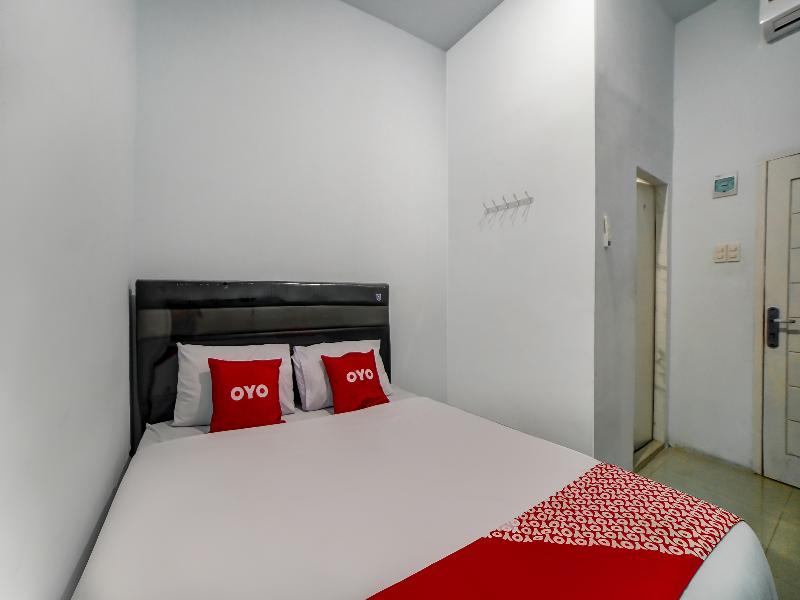 OYO 90994 Ada Guest House - Oda