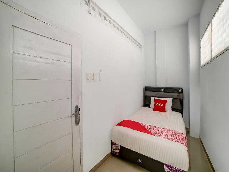 OYO 90994 Ada Guest House - Oda
