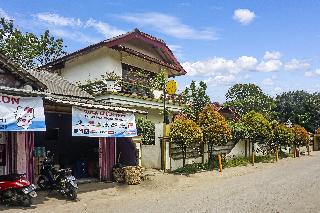 SPOT ON 90928 Wisma Asri Putra Syariah otel fotoğrafı
