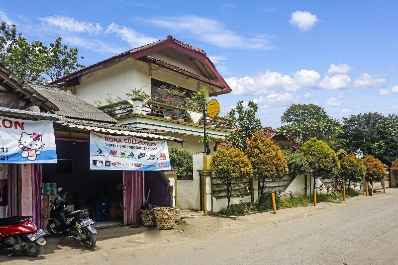 SPOT ON 90928 Wisma Asri Putra Syariah - Genel