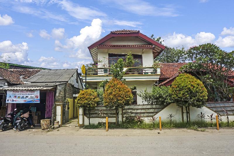 SPOT ON 90928 Wisma Asri Putra Syariah - Genel