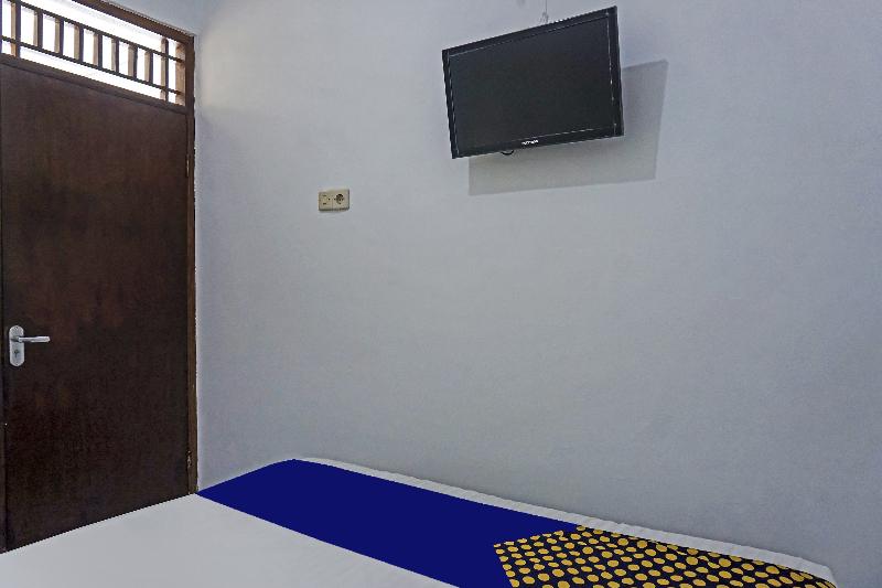 SPOT ON 90928 Wisma Asri Putra Syariah - Oda