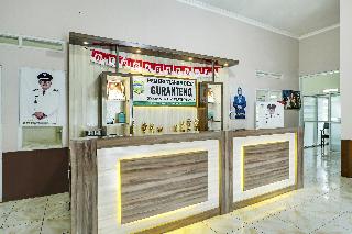 OYO Homes 90956 Desa Wisata Guranteng fotoÄŸrafÄ±