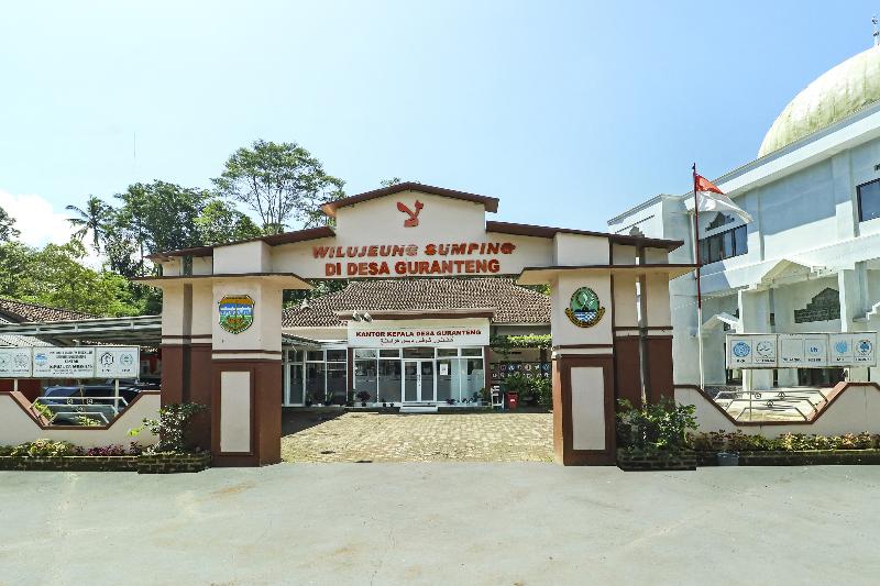 OYO Homes 90956 Desa Wisata Guranteng - Genel