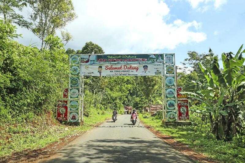 OYO Homes 90956 Desa Wisata Guranteng - Genel