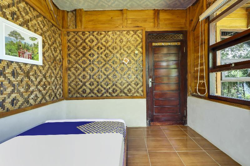 OYO Homes 90956 Desa Wisata Guranteng - Oda