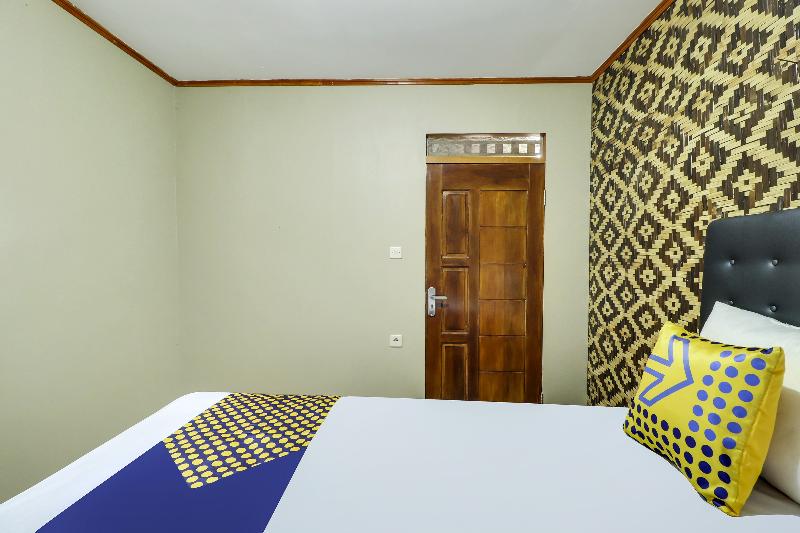 OYO Homes 90956 Desa Wisata Guranteng - Oda